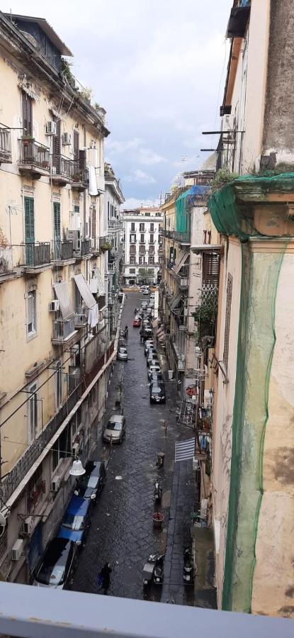 La Casa Di Mamma Apartment Napoli Bagian luar foto